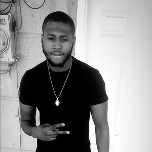 Meet your Posher, Christopher